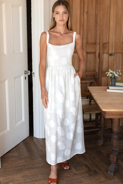 & other stories floral jacquard maxi dress in white Jour Maxi Dress