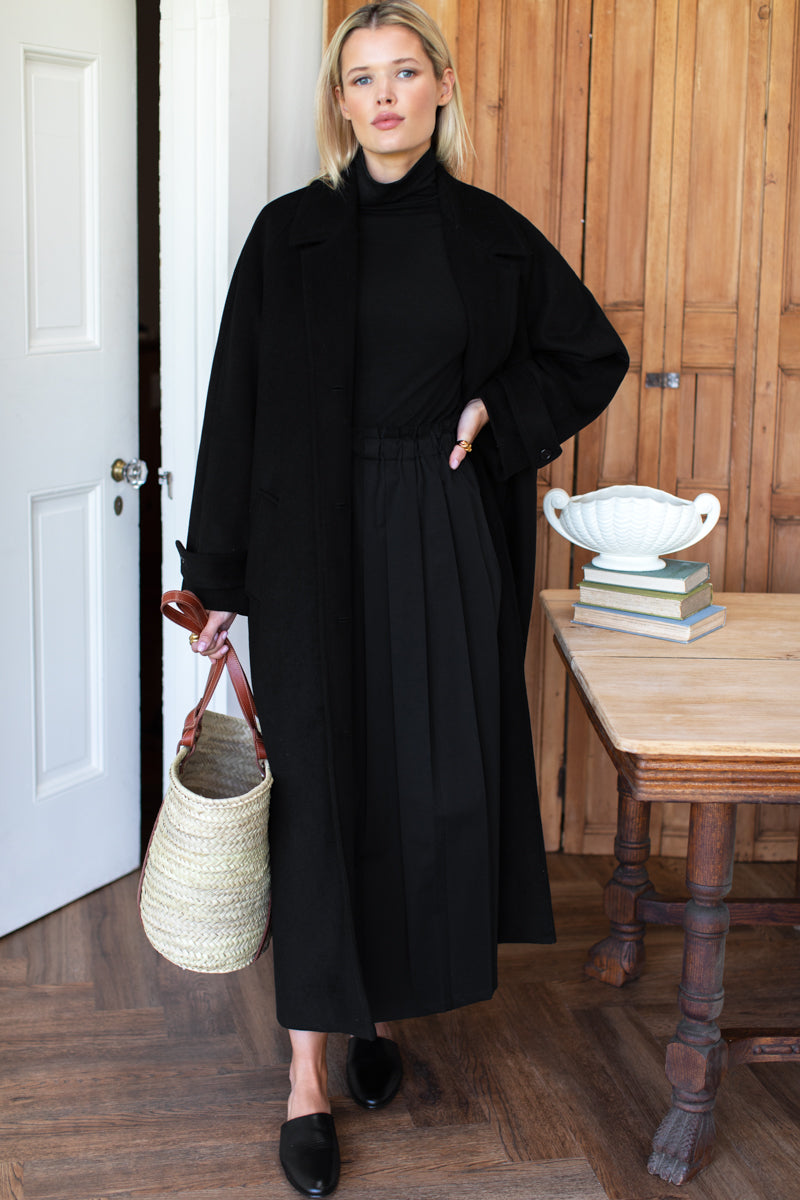 Soft Pleated Maxi Skirt - Black Swan