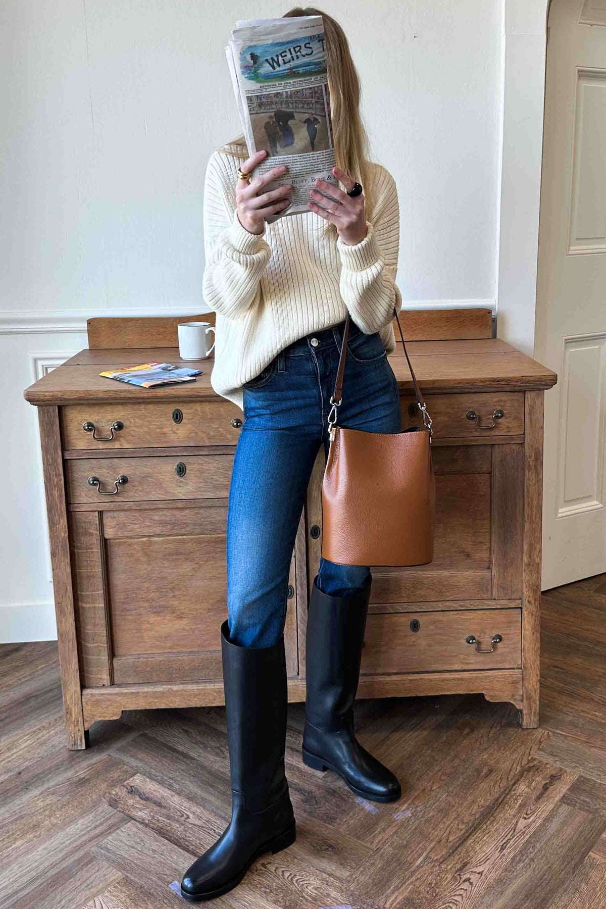 Italian Bucket Bag - Camel