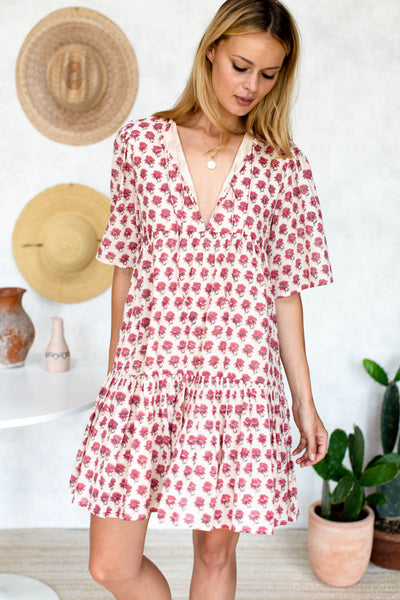 prAna - Wander in the lovely Pearl Isle Dress. 🌼 Made from a stretchy  recycled fabric that's great at wicking away sweat, this active dress also  comes with pockets and a built-in