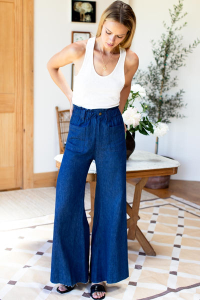 Woman's Denim Wide-leg sailor jeans with raw edging