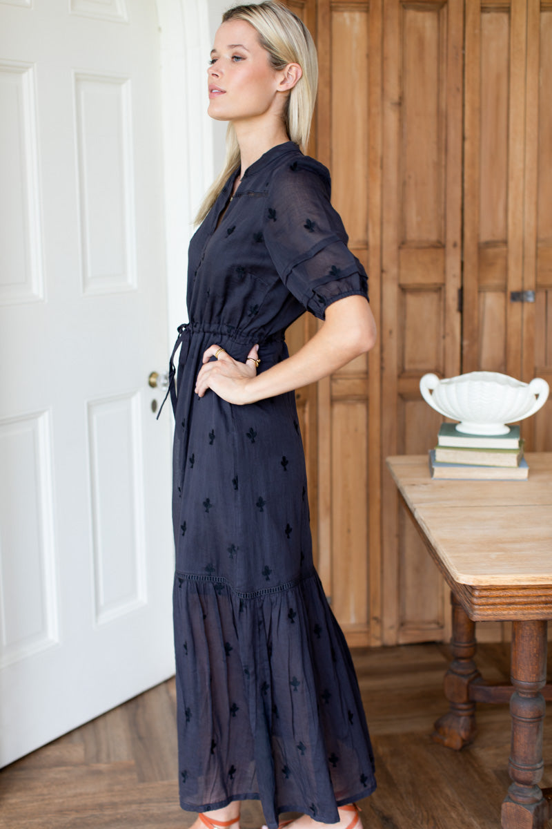 Lucy 4 Short Sleeve Dress - Embroidered Clover Midnight