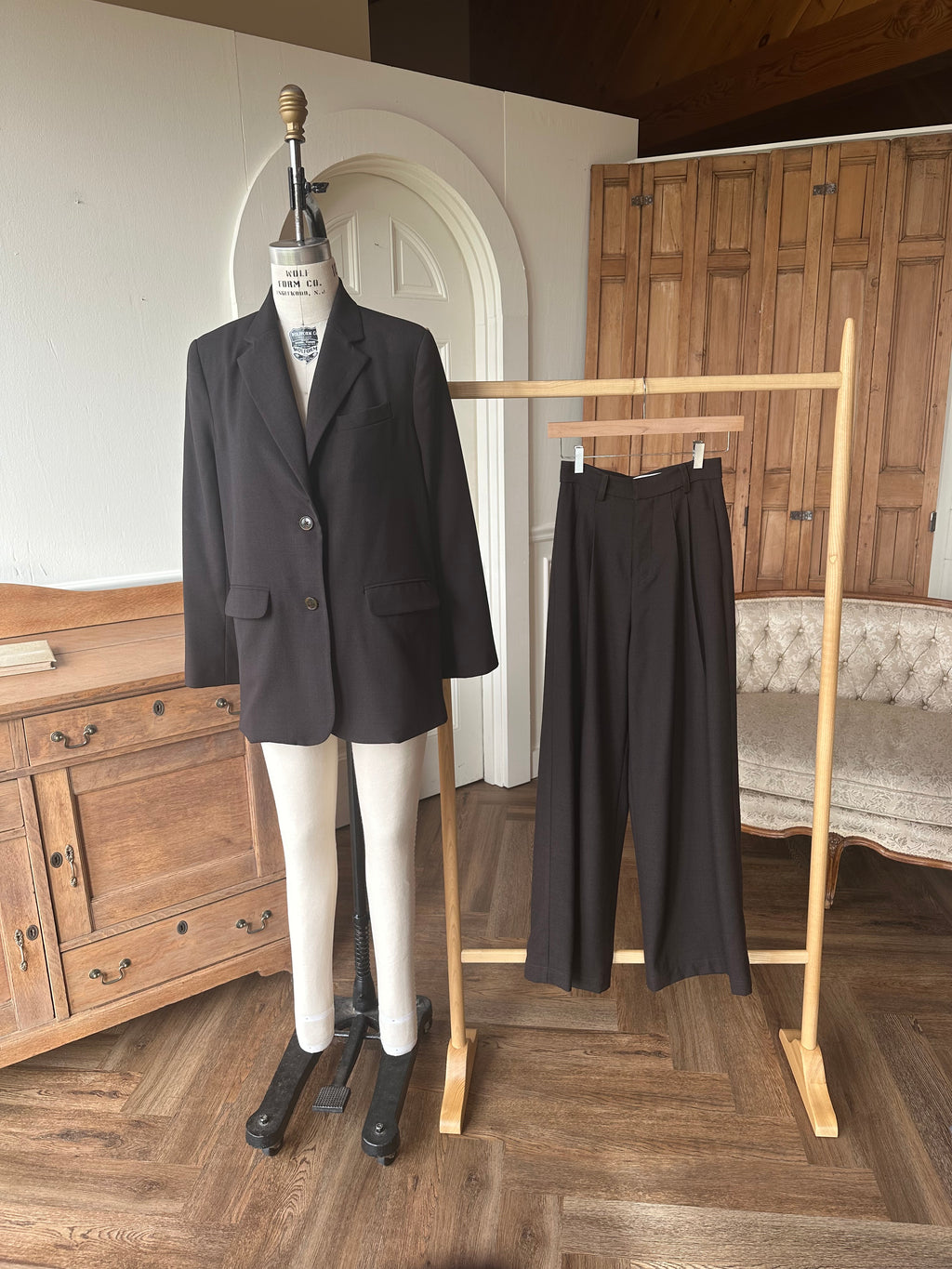 Atelier Pleated Pant 2 - Cocoa Gabardine