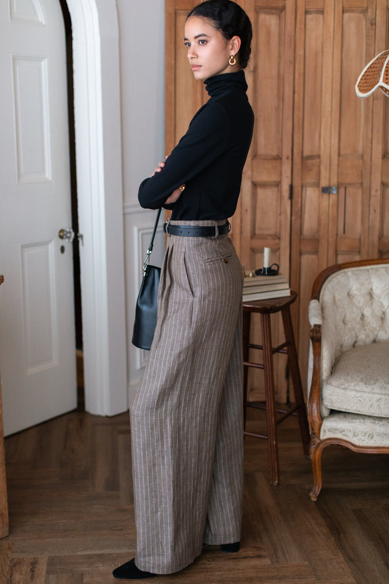 Atelier Pleated Pant 2 - Chamoisee Pinstripe Linen