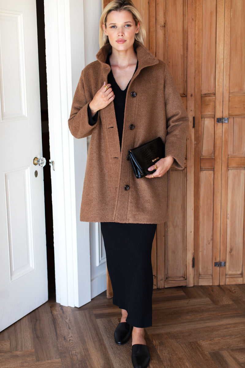 Cozy Coat - Camel Boucle