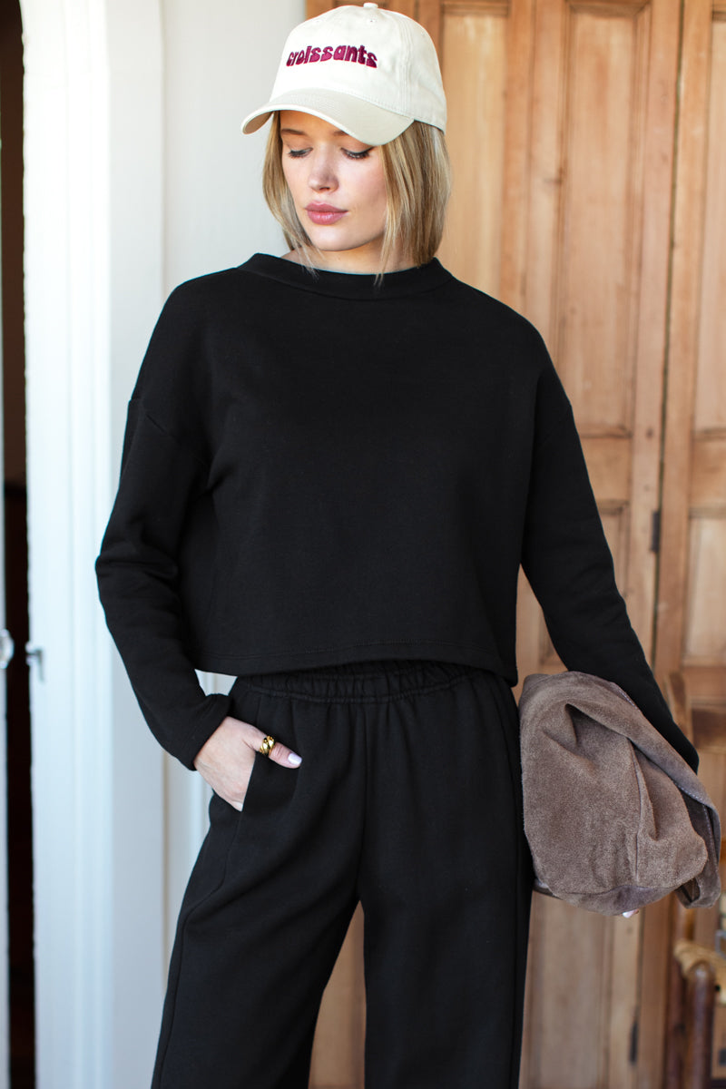 Boxy Sweatshirt - Black Organic