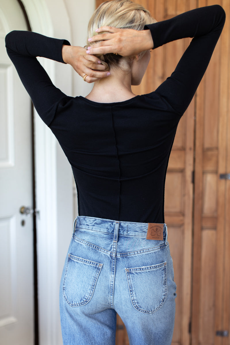 Amy Crewneck - Black