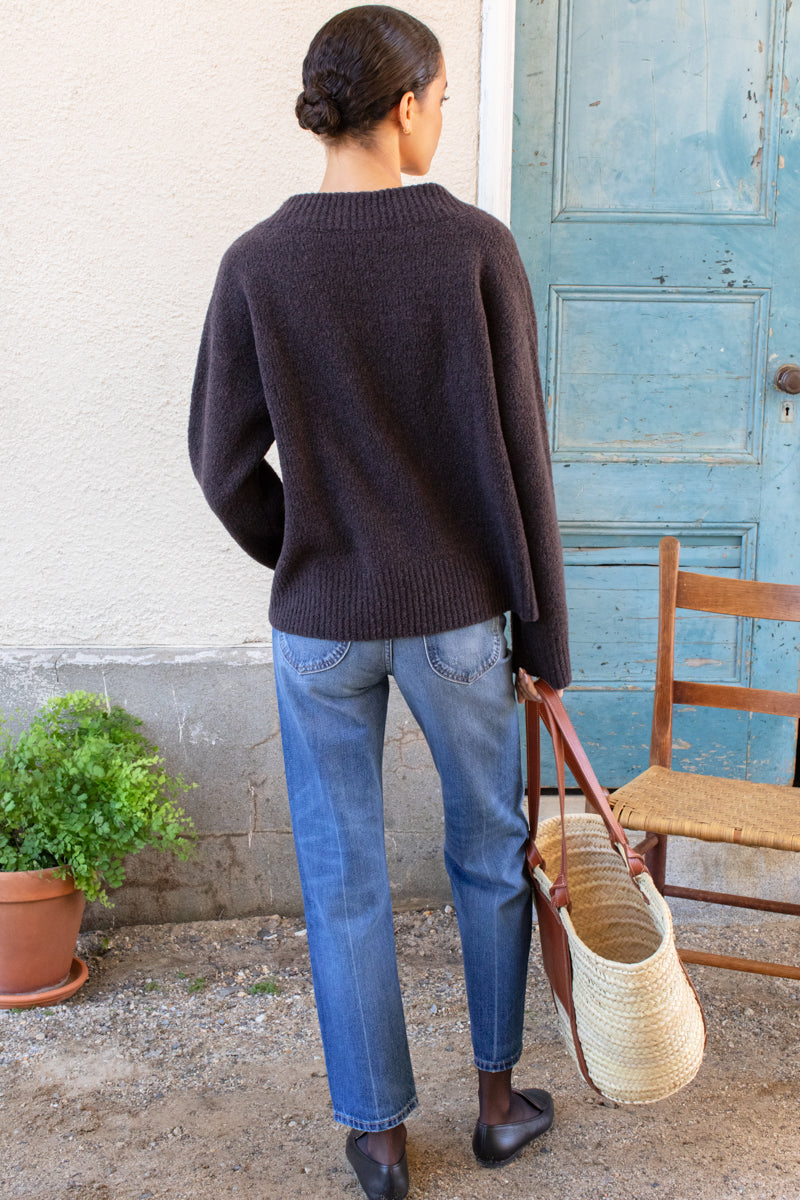 Boxy V Neck Sweater - Dark Cocoa Boucle