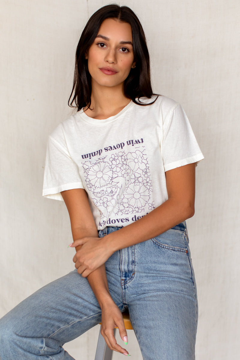 In The Flowers T-Shirt - Ivory