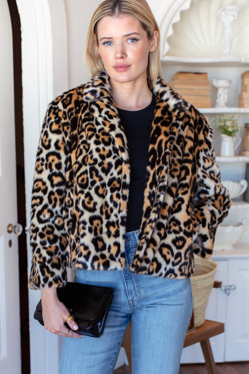 Short 60s Coat - Leopard Fur