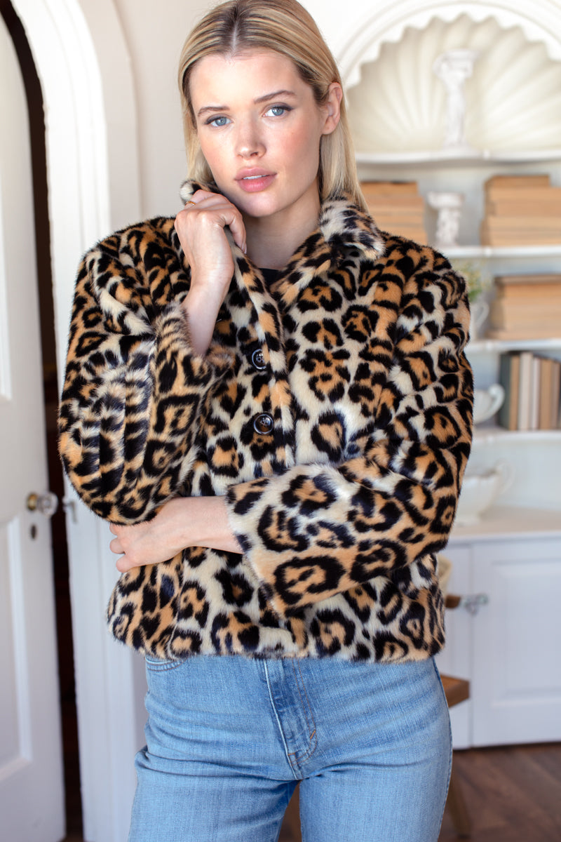 Short 60s Coat - Leopard Fur