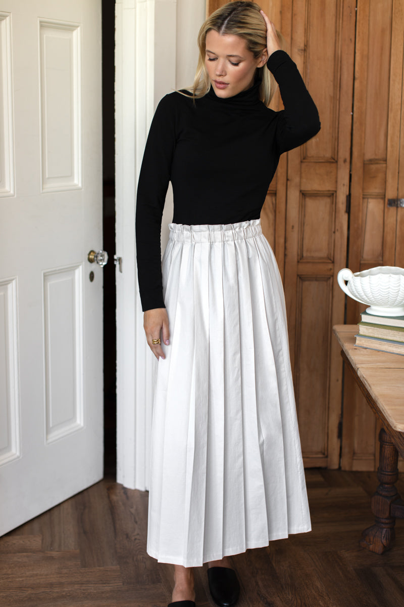 Soft Pleated Maxi Skirt - White Swan