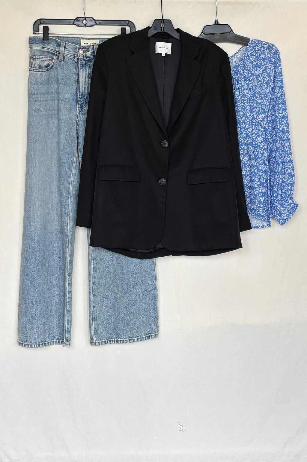 1343 Sample Pack - $280 - Size M