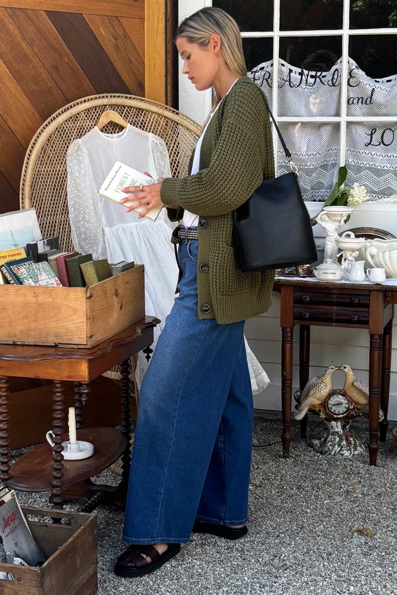 Super Wide Leg - Medium Light Wash