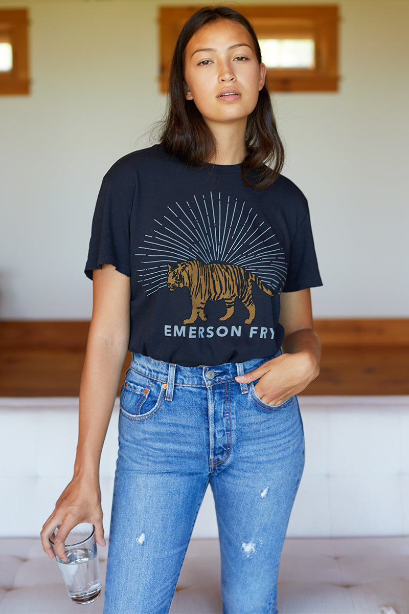 Tiger Tee - Smoke