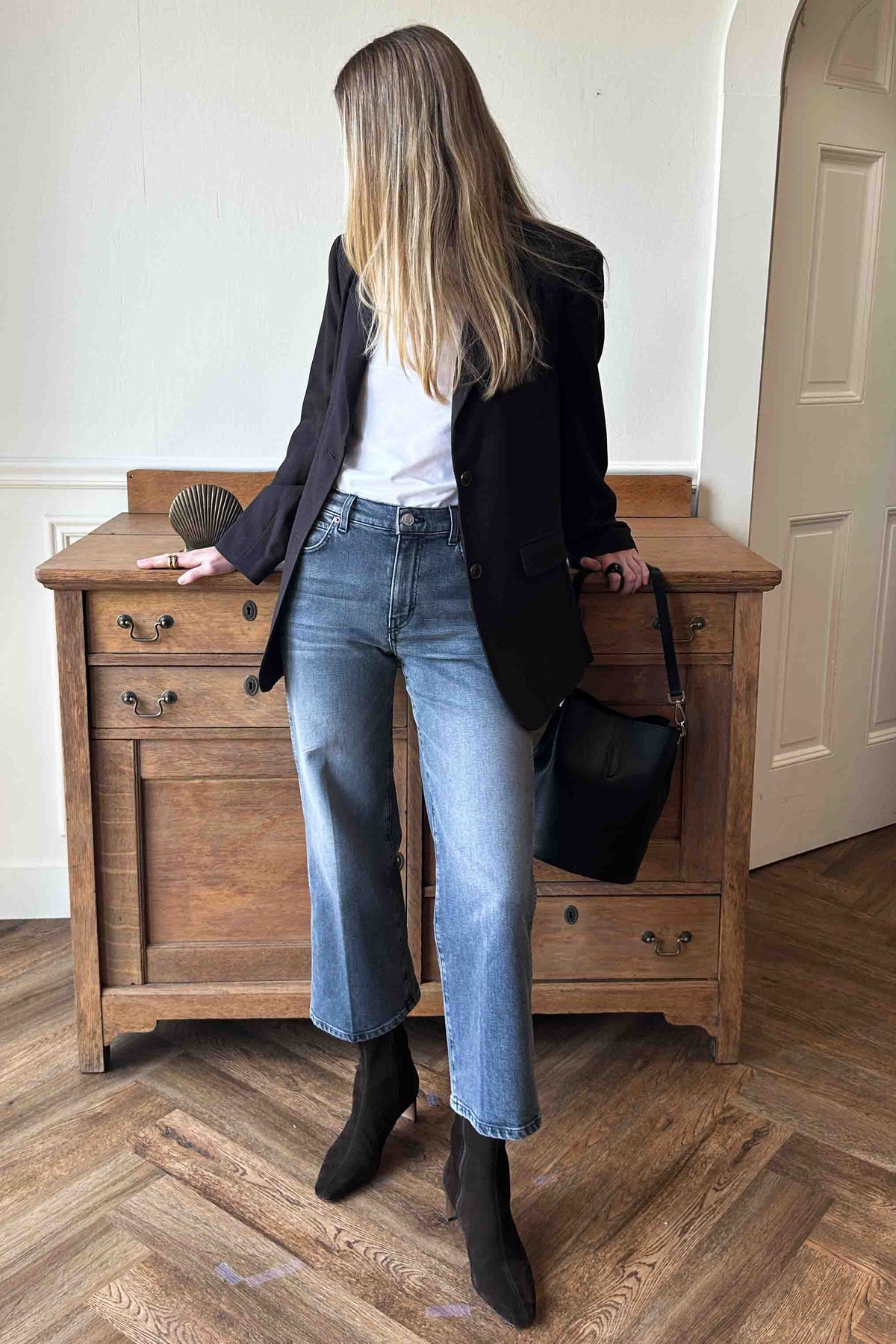 Italian Bucket Bag - Black