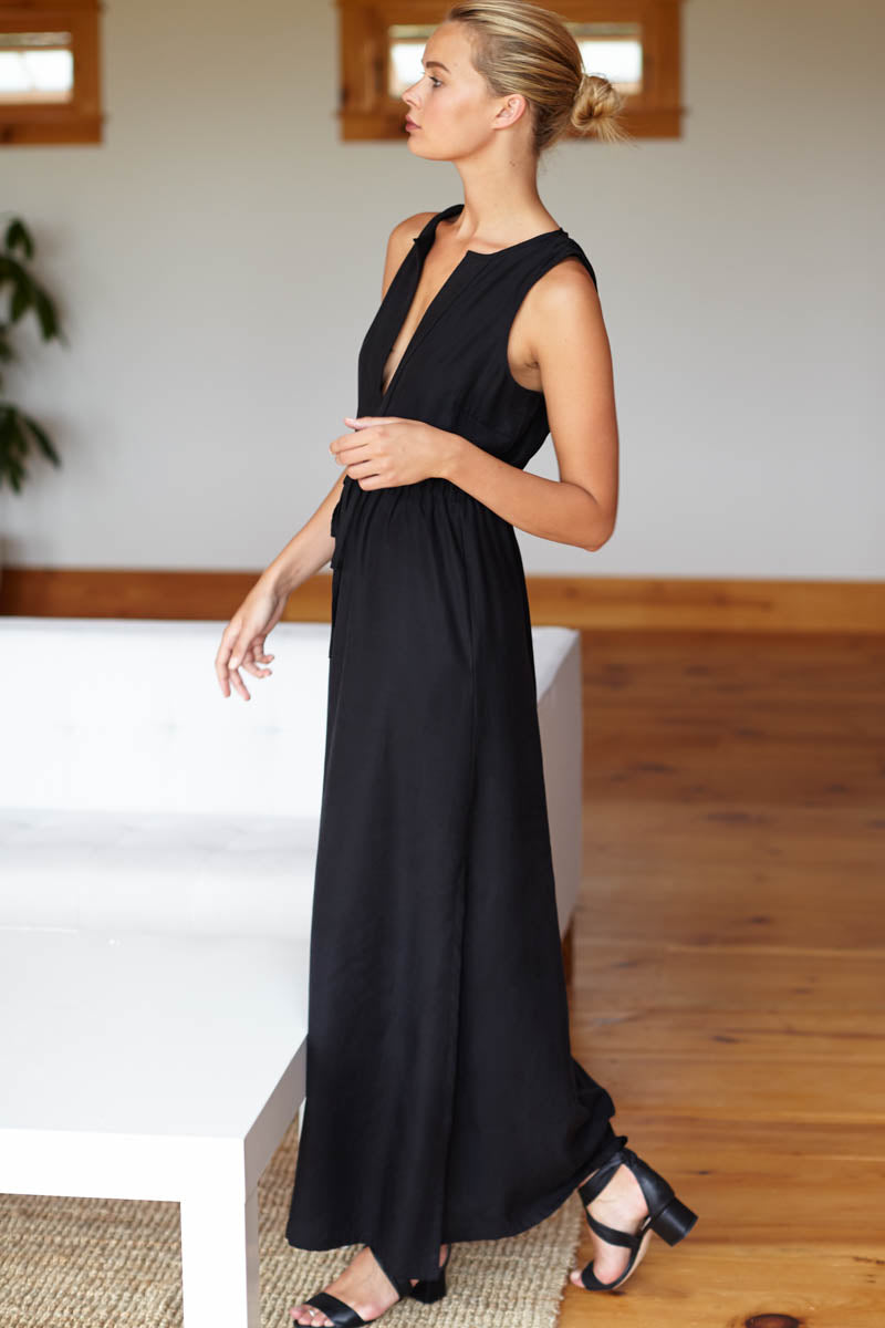 Grecian Keyhole Dress - Black Tencel