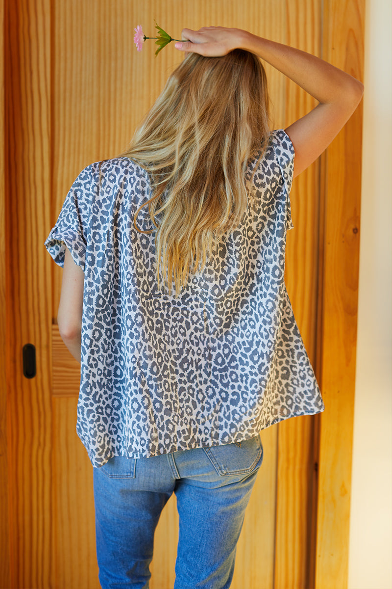 India Button Down - Charcoal Leopard Organic