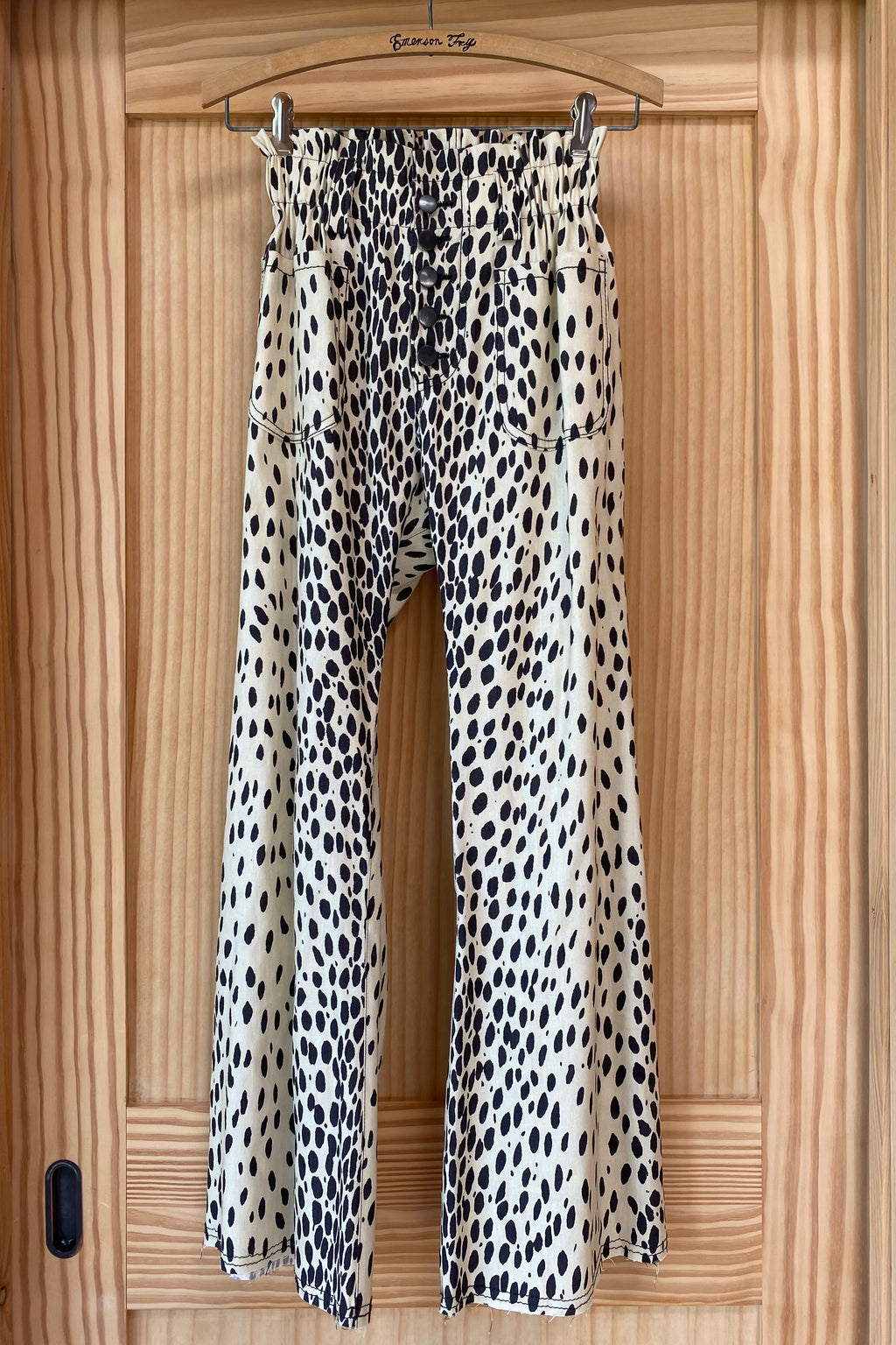 Tulip Flare - Leopard Linen