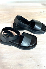 サンダル・ミュール Leather Platform Sandal Shoes ポインテッドトゥハイヒールレザーミュールサンダル[zr1015